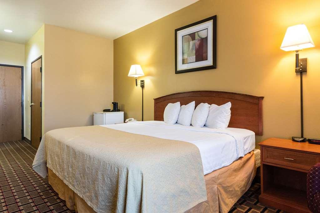 Econo Lodge Lubbock I-27 Стая снимка